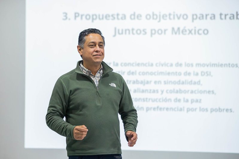 54852965496 9b992a2f4f c